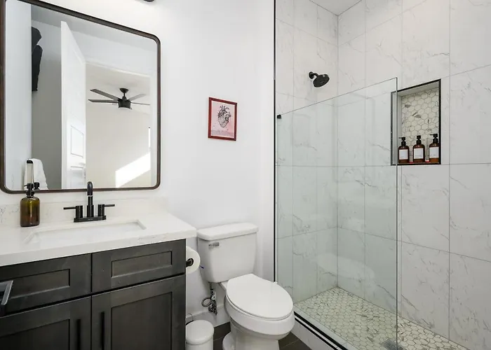 Epic 4br With Mini-golf And Pool - Near Downtown * Phoenix
